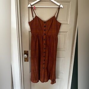 Dress, plaid, pockets